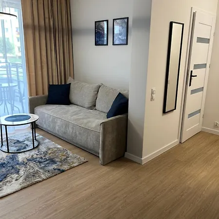 Nowy Golisza 6 * Estetino